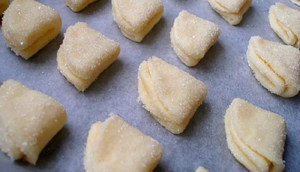 Творожное печенье рецепт треугольники с сахаром с фото
