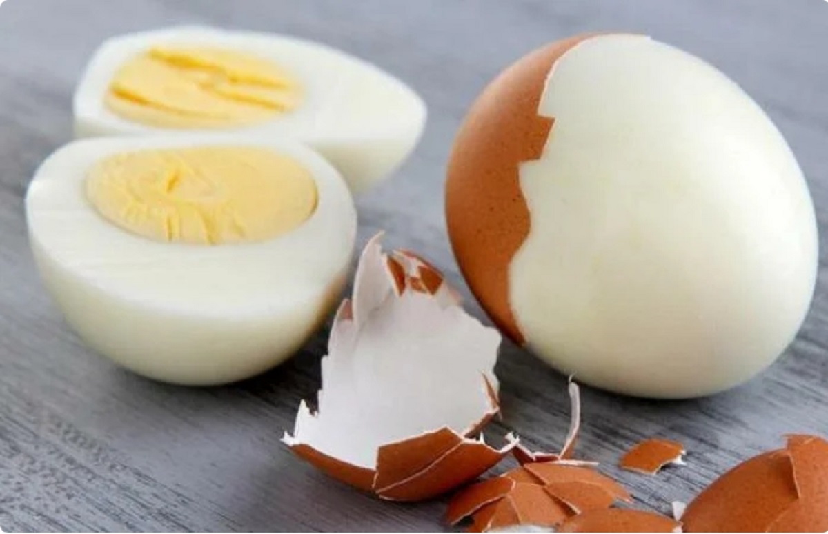 Сырое и вареное яйцо